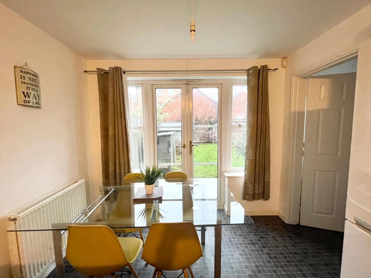 Wilce House Villa Wellingborough Exterior photo
